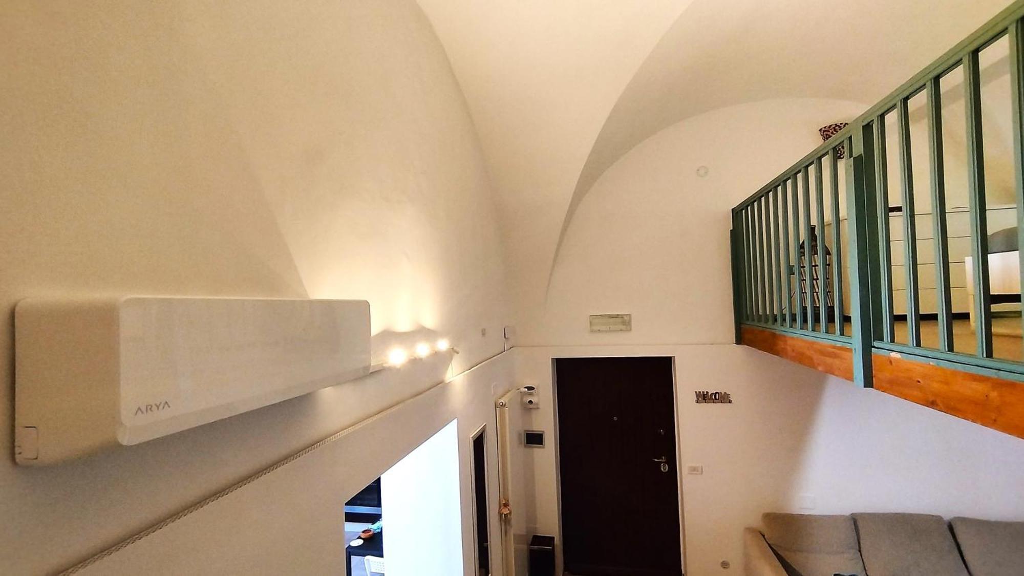 The Wooden Loft - Bari Centro Appartement Buitenkant foto