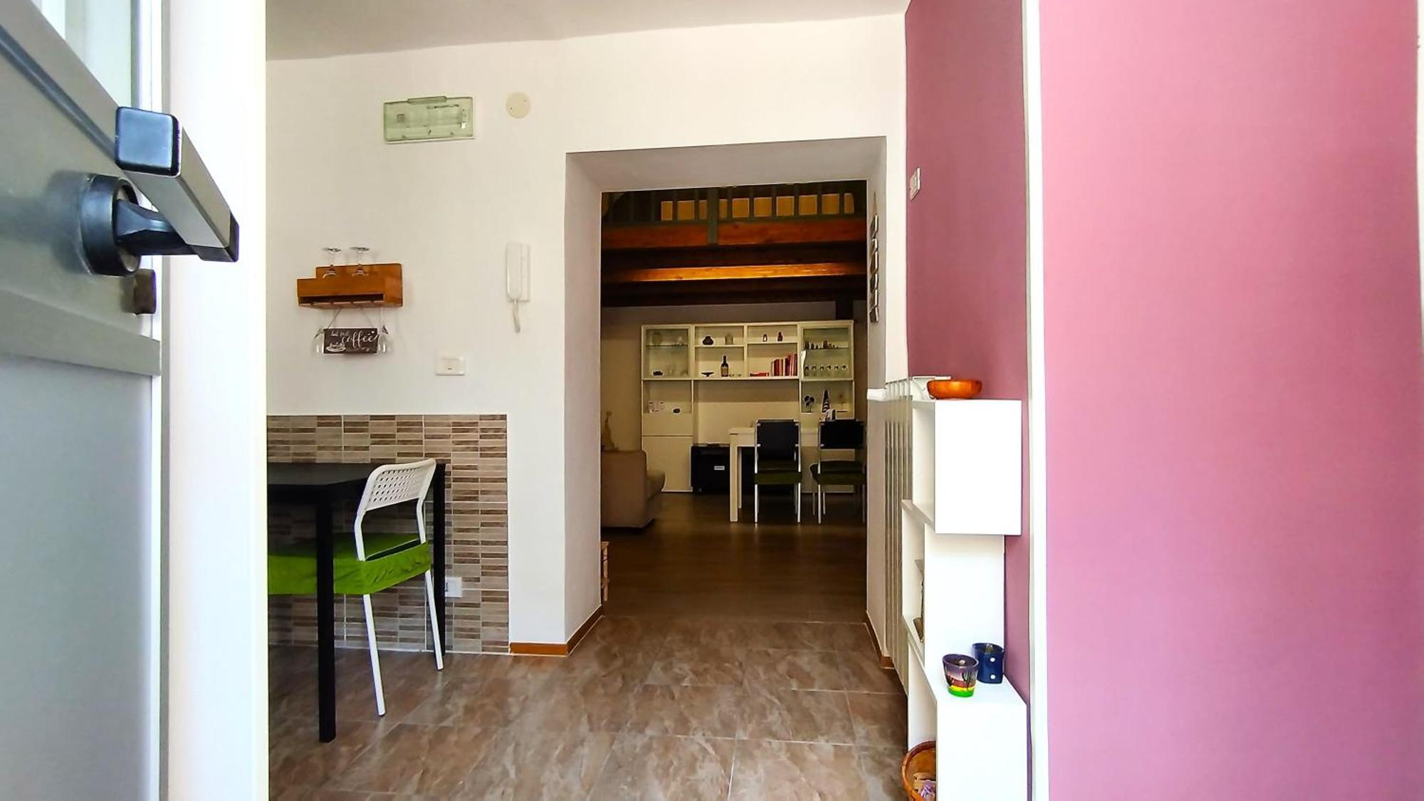 The Wooden Loft - Bari Centro Appartement Buitenkant foto