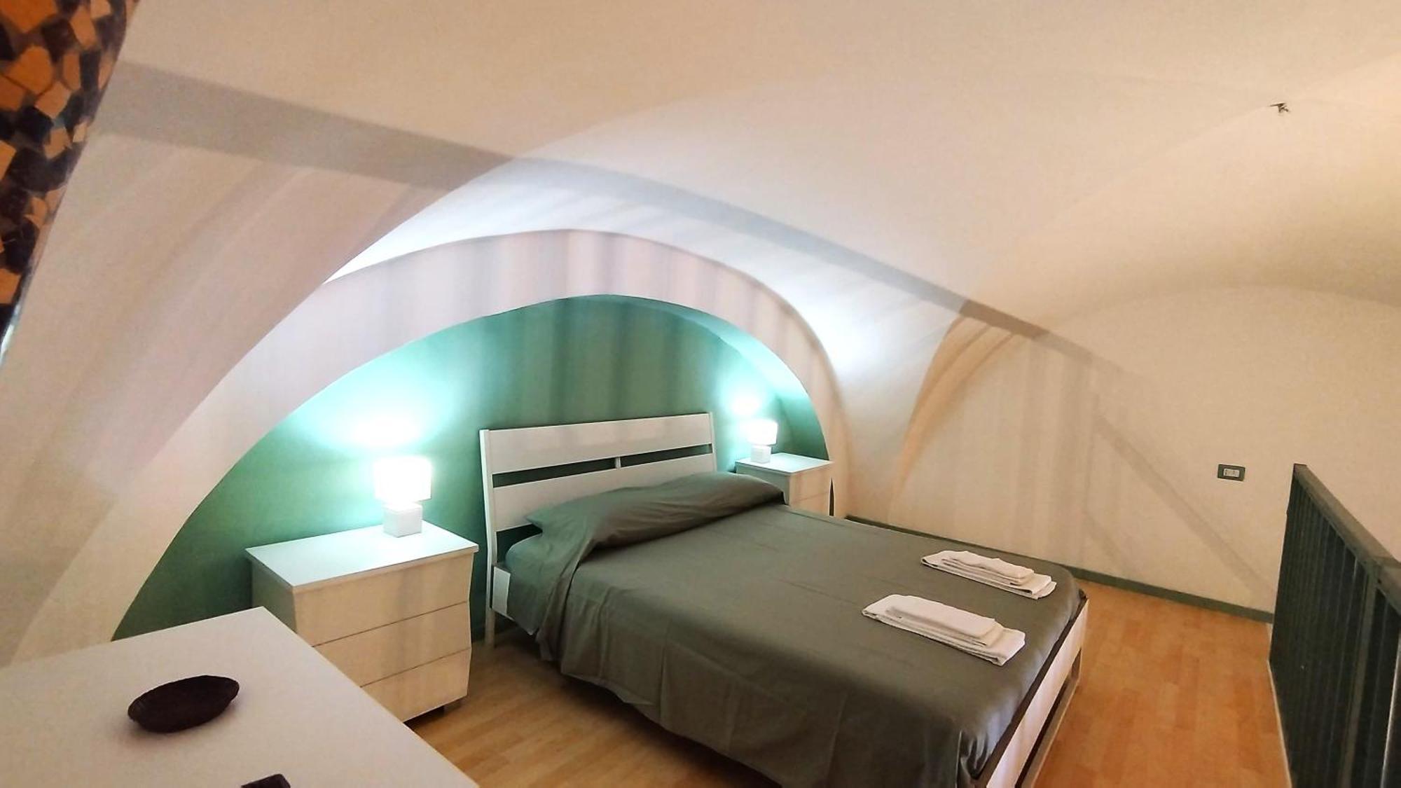 The Wooden Loft - Bari Centro Appartement Buitenkant foto